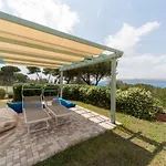 Apart-hotel Le Grazie Est