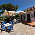Apart-hotel Le Grazie Est