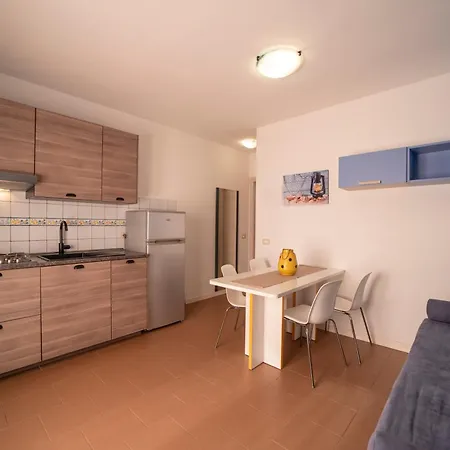 Apartahotel Le Grazie Est 3*