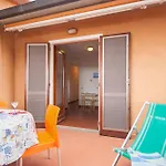 Le Grazie Est Aparthotel