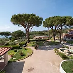 Aparthotel Le Grazie Est 3*