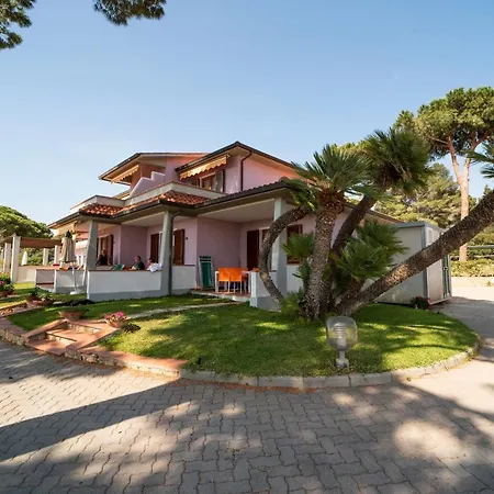 Le Grazie Est Aparthotel Capoliveri (Isola d'Elba)