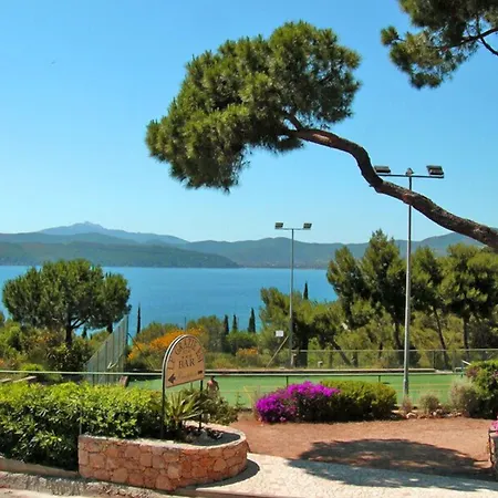 Aparthotel Le Grazie Est