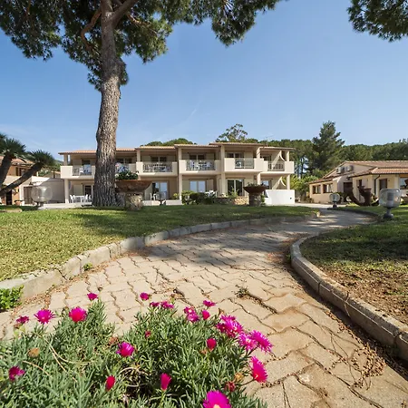 Le Grazie Est Aparthotel Capoliveri (Isola d'Elba)