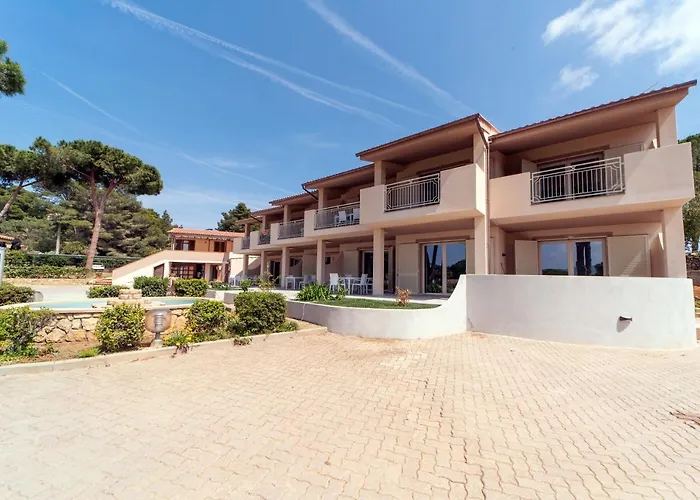 Le Grazie Est Aparthotel Capoliveri (Isola d'Elba)